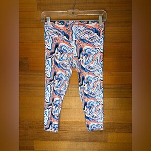 Sexy Basics Psychedelic Swirl Print Leggings – Size S